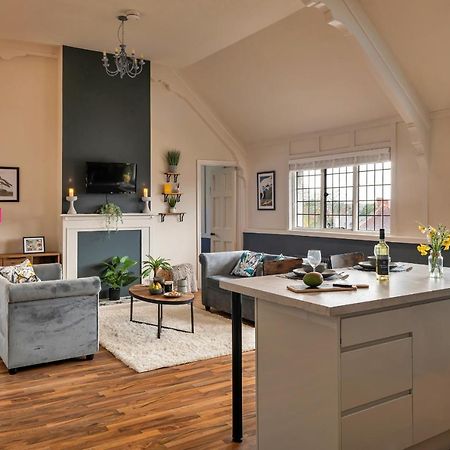 Finest Retreats - Sunnycroft Penthouse Appartement Llandrindod Wells Buitenkant foto